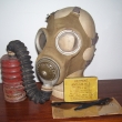 Mk IV Service Respirator, značená 1942, filtr 23/7/42