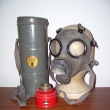 Maska Fatra FM - 1a, star� typ filtru Fatra zna�en rokem 1936, futr�lek P�la vevnit� opat�en n�meck�m n�vodem.